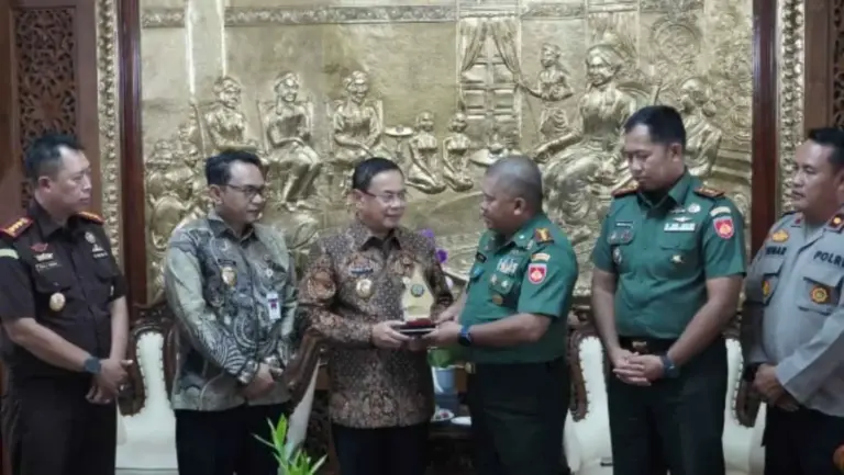 Gandeng TNI, Bupati Sudewo Percepat Program MBG Koperasi Merah Putih dan Ketahanan Pangan2