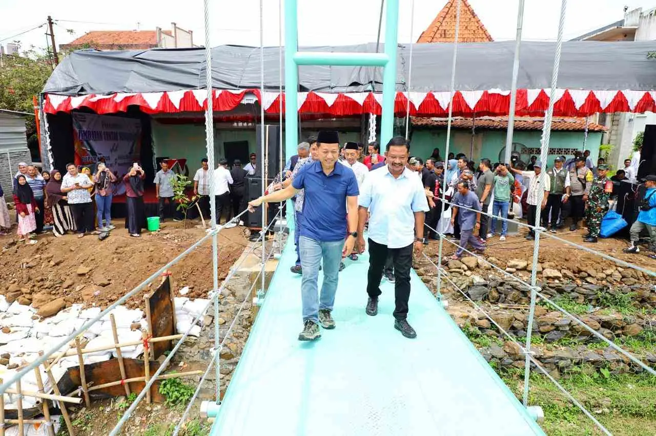 Gantikan Jembatan Bambu, Jembatan Santri 24 Meter Kini Amankan Mobilitas Warga Sunggingan