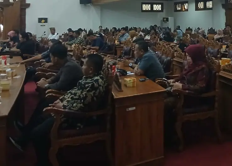 Jurus Silent Mode Wakil Rakyat Muntamah Tak Lagi Garang, Samsi Sekali Muncul Hemat Suara