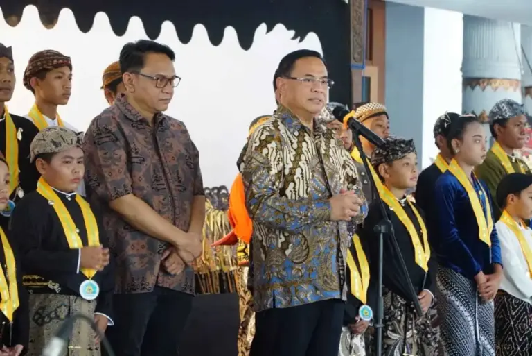 Pati Gelar Pesta Dalang Cilik, Bupati Sudewo Optimis Masa Depan Wayang Cerah
