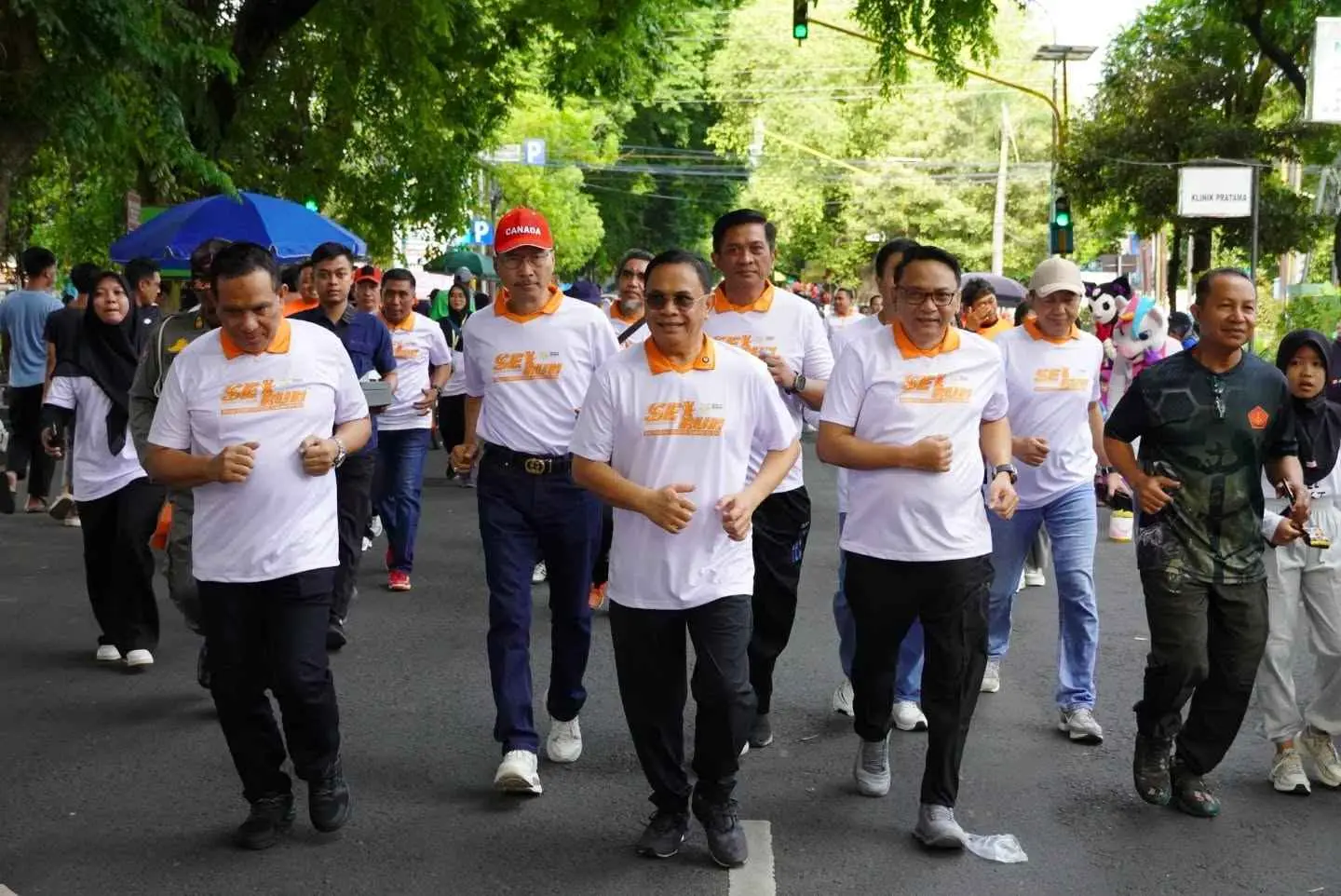 Pati Sambut Sensus Ekonomi 2026 Bupati Sudewo Lepas Ribuan Peserta SE Run