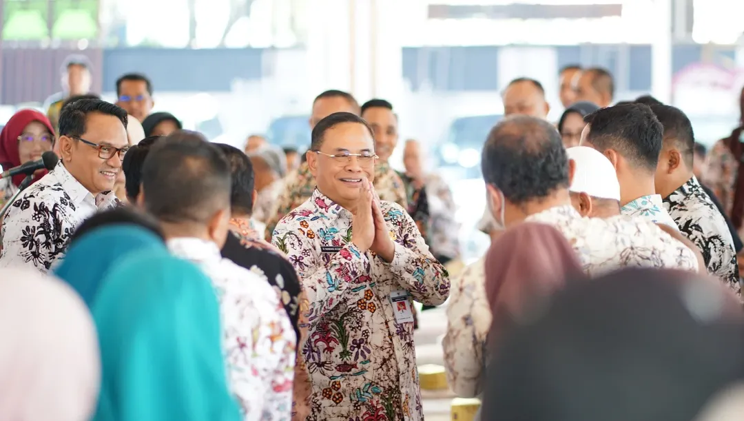 Perbedaan Sudah Berlalu, Bupati Sudewo Ajak Semua Pihak Bergandengan Tangan Memajukan Pati