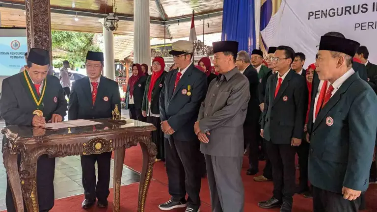 Rembang Sehat Produktif: Bupati Harno-IDI Kolaborasi Strategis