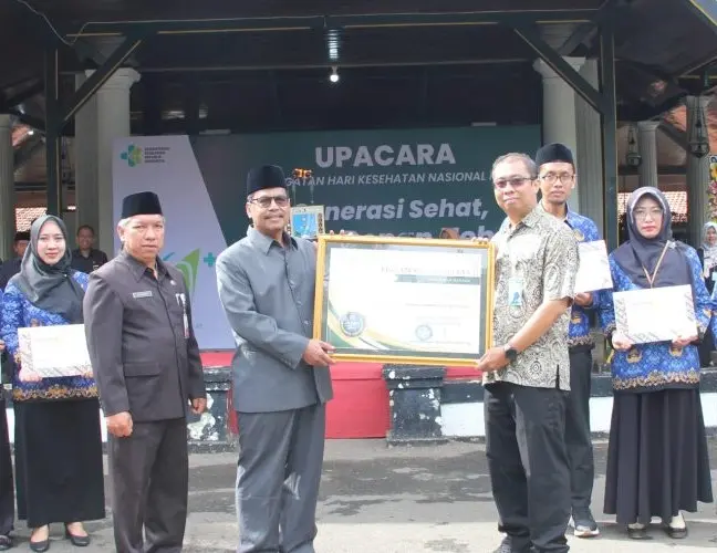 Rembang Wujudkan Transformasi Kesehatan Dalam Peringatan HKN ke-61