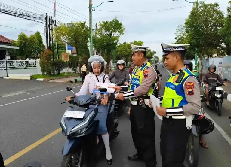 Strategi Humanis Polres Jepara Tekan Angka Kecelakaan Lewat Edukasi Intensif