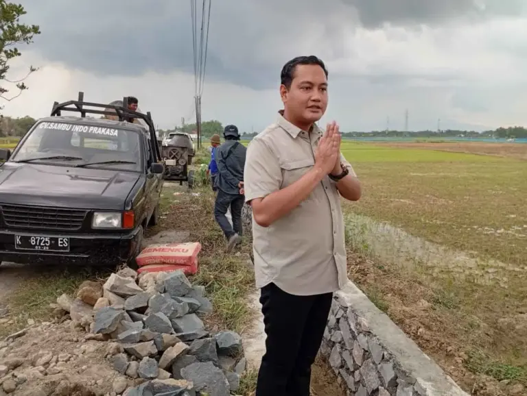 Tarik Minat Anak Muda Kades Tambahmulyo Buktikan Bertani Modern Lebih Efektif