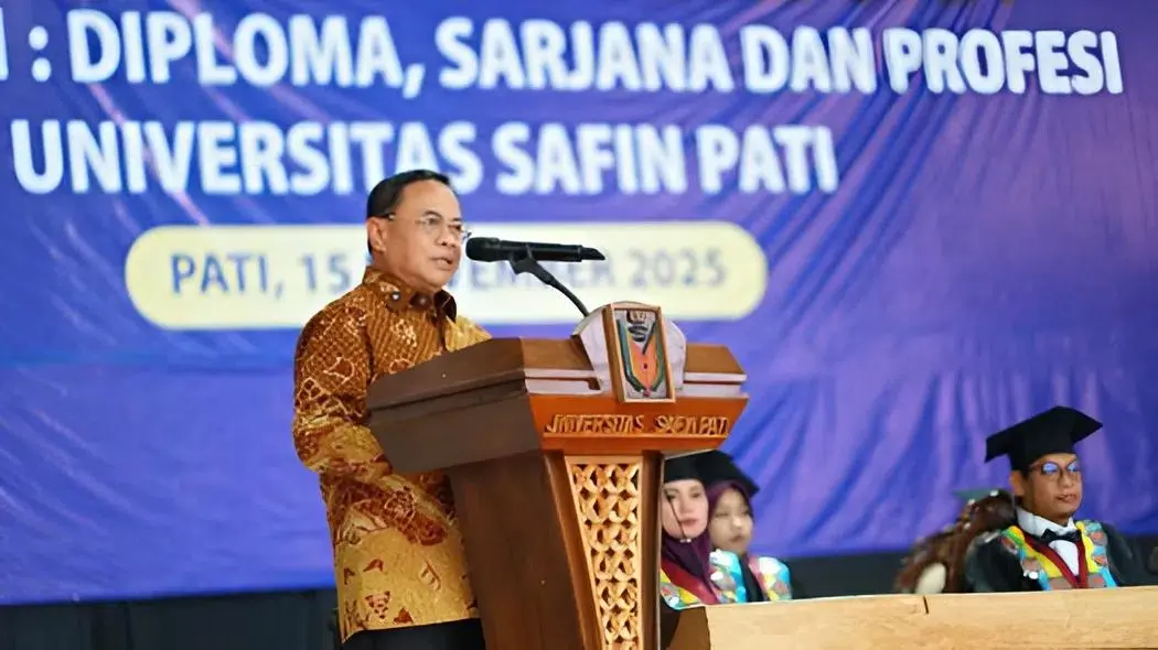 Tiga Tahun, Hampir 2.000 Mahasiswa Bupati Sudewo Puji Universitas Safin Pati