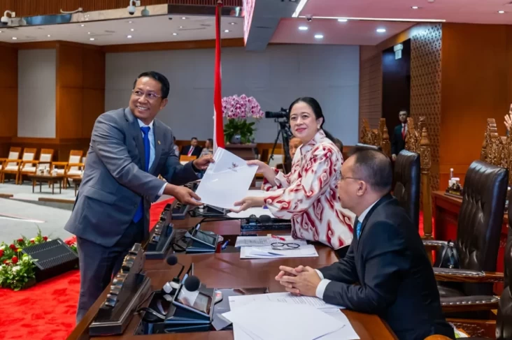 Tonggak Sejarah UU KUHAP Terbaru Disahkan, Hak Tersangka Diperkuat