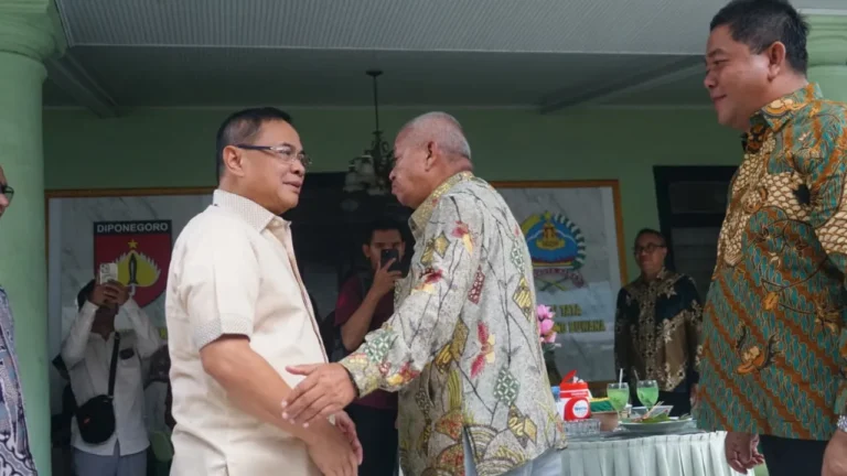 Bupati Sudewo Hadiri Open House Natal 2025 Di Rumah Dinas Dandim