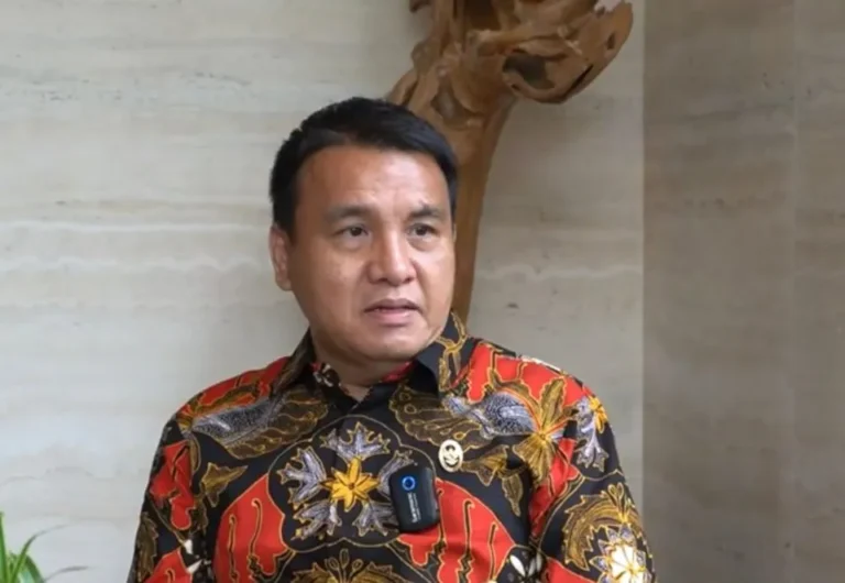 Pemerintah Lanjut Investigasi Tambang dan Perkebunan di Sumatra