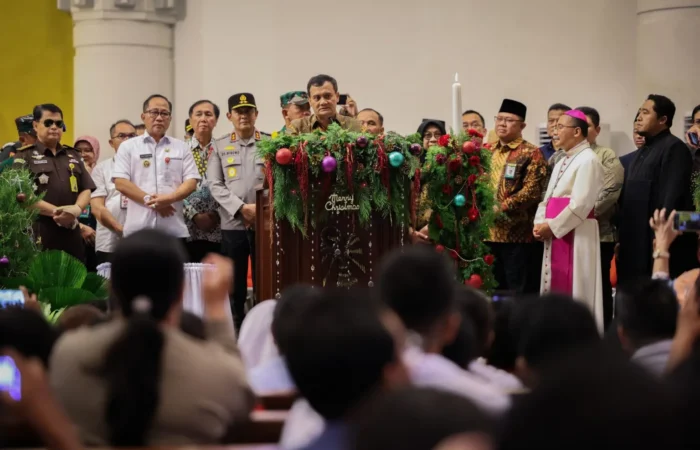 Pj Gubernur Luthfi Pastikan Natal Aman di Semarang, Doakan Negeri