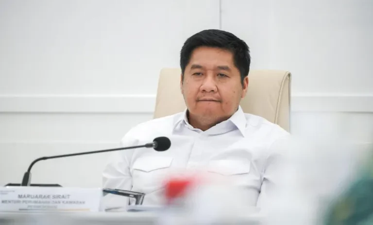 Maruarar Desak Hapus SLIK OJK: Hambat Rakyat Beli Rumah Subsidi!