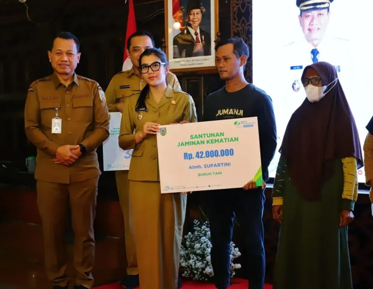 Jaring Pengaman Sosial Menguat Di Kudus: 30.264 Pekerja Rentan Kini Terproteksi Jaminan Ketenagakerjaan