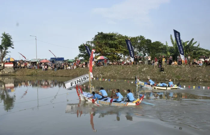 Langenharjo Sulap Sungai Kumuh Jadi Wisata Air, Atasi Darurat Sampah Kendal!