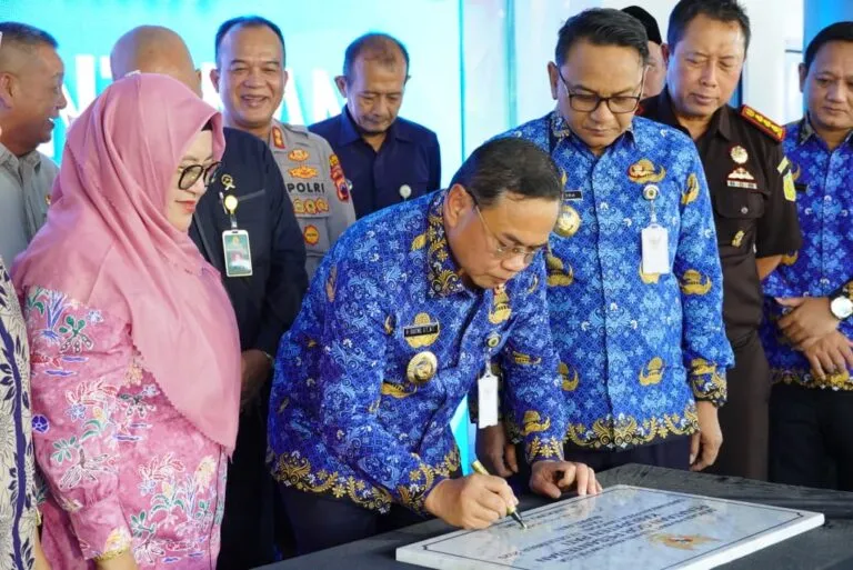 Bupati Sudewo Resmikan GOR Pesantenan: Pati Punya Fasilitas Olahraga Modern!