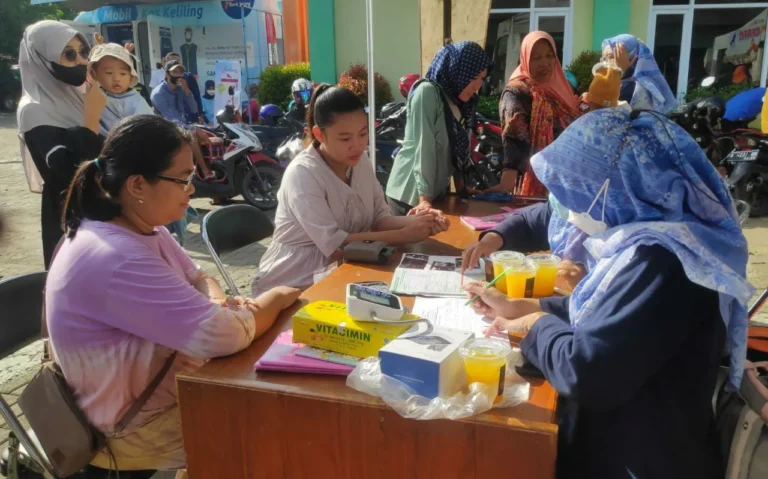 Rembang Cetak Rekor: Angka Kematian Ibu dan Bayi Turun Tajam!