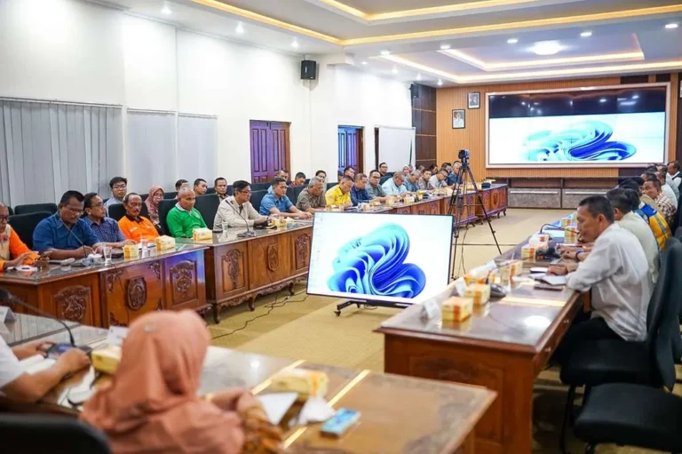 Bupati Pati Tekankan Sinergi OPD Tangani Dampak Banjir dan Longsor