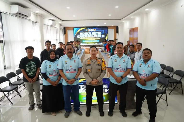 Ilustrasi berita: Mulai Besok! Kejurkab Voli Bojonegoro U-18 Digelar di GOR Polres - Sawila.id
