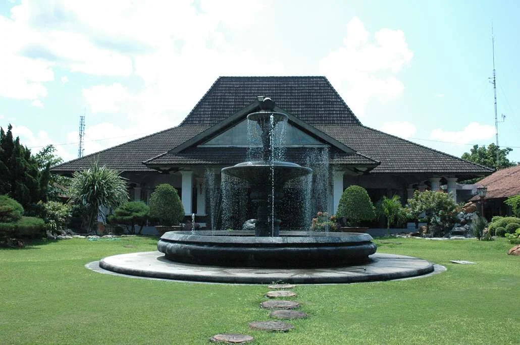 Pendopo Pati Tempat Suci Raden Kembang Joyo Kini Diusik KPK
