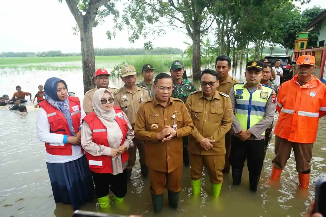 Respon Cepat Banjir Pati Bupati Sudewo Instruksikan Perbaikan Talud