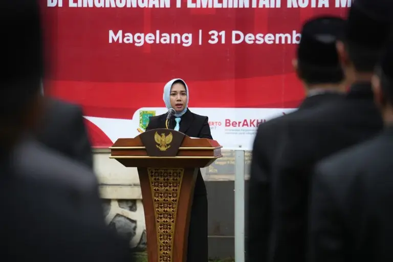 Sakral! Ning Ita Boyong 78 Pejabat Mojokerto Dilantik di Puncak Tidar