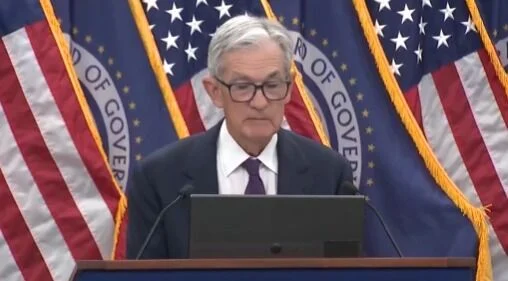 The Fed Tahan Suku Bunga 3,75%, Powell Kenaikan Sudah Tidak Mungkin