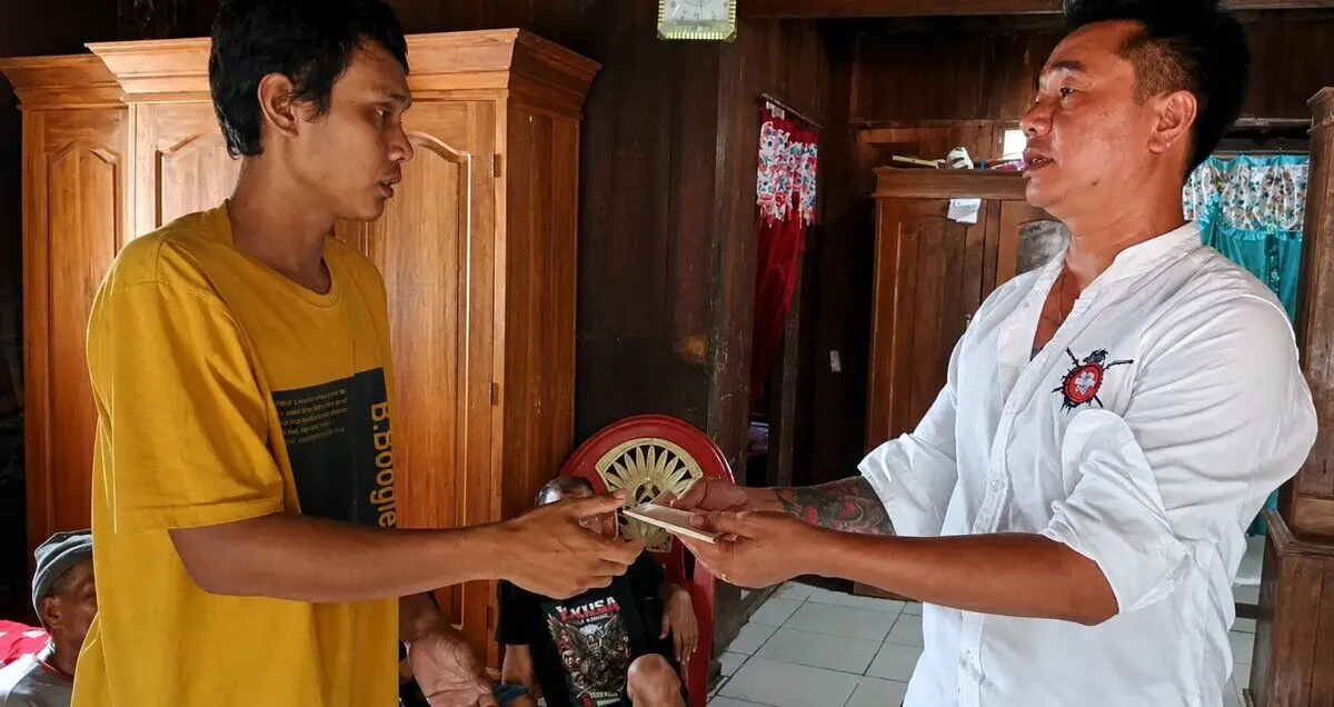 Yakusa Pati Bantu Biaya Berobat Anak Korban Luka Bakar di Jaken