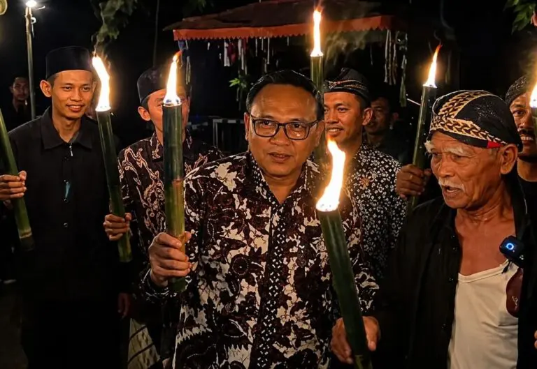 Plt Bupati Chandra Hadiri Ritual 1 Suro di Nyai Ageng Kenduruan Tajungsari