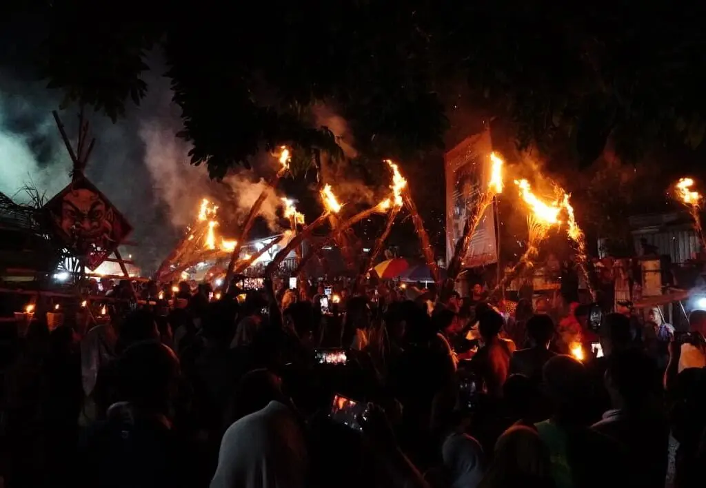 Tradisi Lamporan Soneyan Pati Ritual Penolak Pagebluk Hidup Lagi
