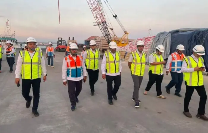 BP BUMN Tinjau Operasional Pelindo Gresik, Perkuat Layanan Logistik Nasional