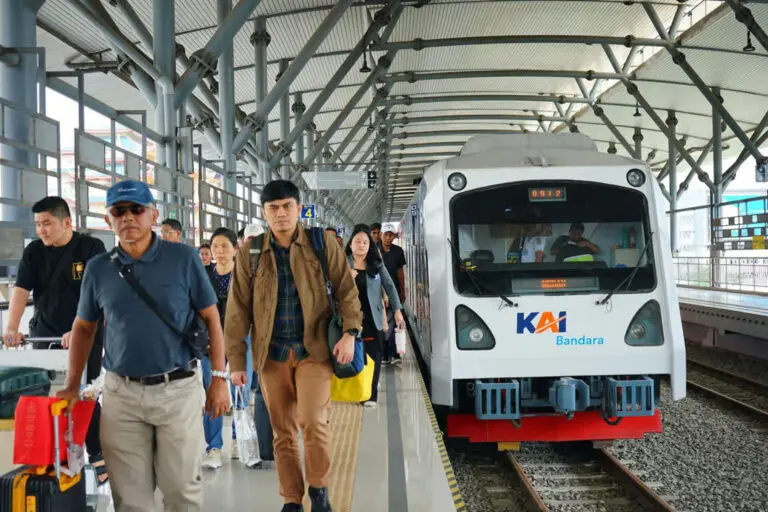 Libur Panjang Waisak dan Idul Adha 2026, KAI Bandara Layani Lebih dari 84 Ribu Penumpang di Sumatera Utara.jpg