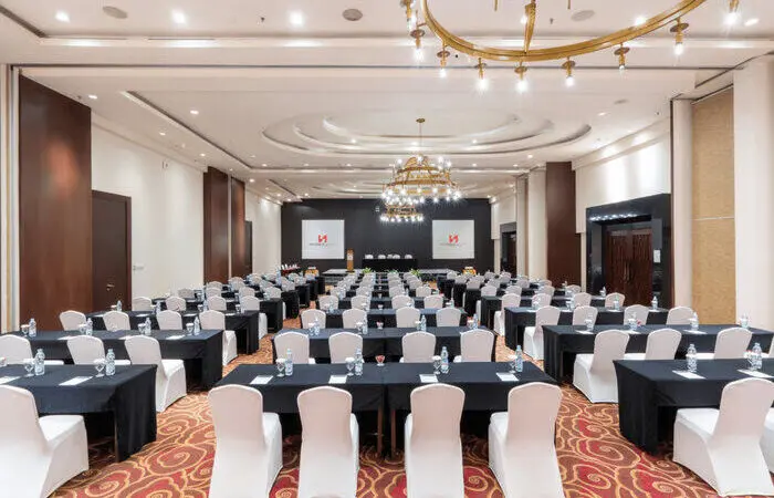 Hotel Business dengan Konsep Leisure di Jantung Kuta