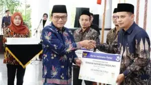Ironi Pendidikan di Pati: Saat PIP untuk 452 Siswa Disalurkan Meriah, Beasiswa Mahasiswa Miskin Masih Menggantung Tanpa Kepastian