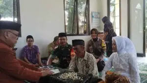 Kisah Bripka Diyan Kristanti, Polwan Pionir di Jateng Merajut Harapan Warga Lewat “GonmuCrito”