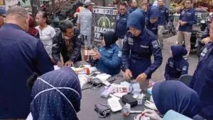 Pedagang hingga Ojol Antusias Ikuti Bakti Kesehatan Gratis Polda Jateng di Pedurungan