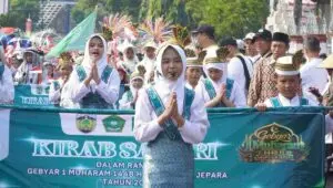 Kirab 1.000 Santri Semarakkan Tahun Baru Islam di Jepara, Bupati Sampaikan Pesan Ini
