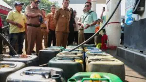 Jurus Ahmad Luthfi Selamatkan Operasional SPBUN Nelayan di Tegal