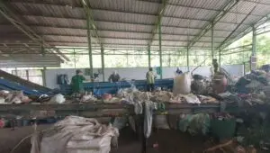Pilah Sampah dari Rumah Jadi Kunci, KLH Apresiasi Pengelolaan TPST Kota Pekalongan