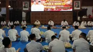 Tirakatan HUT ke-81 RI, Warga Jepara Diajak Jaga Persatuan dan Waspada Provokasi Medsos