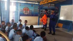 101 Siswa SMKN 2 Rembang Dibekali Keselamatan Sebelum PKL 8 Bulan di Kapal Perikanan