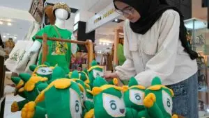 Dekranasda Store Jateng Sediakan Suvenir Resmi MTQ Nasional, Ada Maskot Saqur hingga Kaus