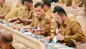 Gubernur Luthfi Jaga Sawah Jateng, Produksi Padi Ditargetkan 10,5 Juta Ton pada 2026
