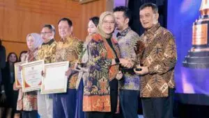 “Jemput Bola” Jadi Jurus Jitu Ahmad Luthfi Raih Penghargaan Layanan Investasi