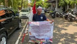 Jalan Kaki Jakarta-Bali, Novrizal Singgah di Batang Bawa Semangat Patriotisme