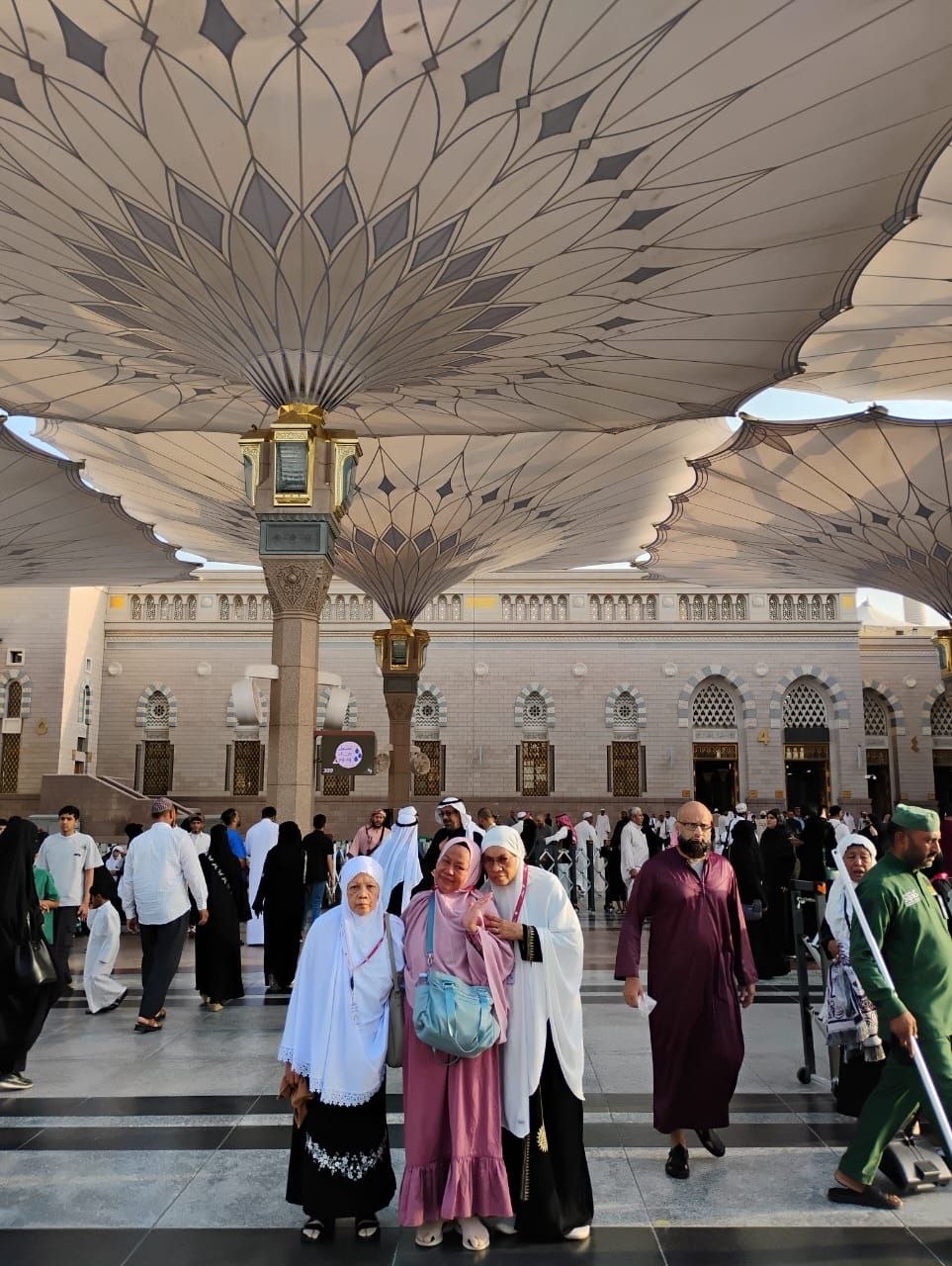 Raudhah - Masjid Nabawi