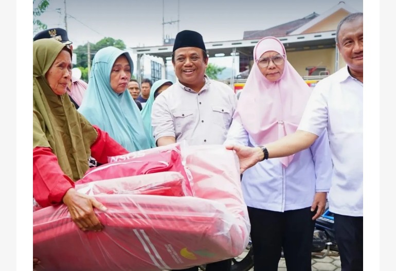 Pemkot Bandar Lampung Salurkan Bantuan Korban Banjir