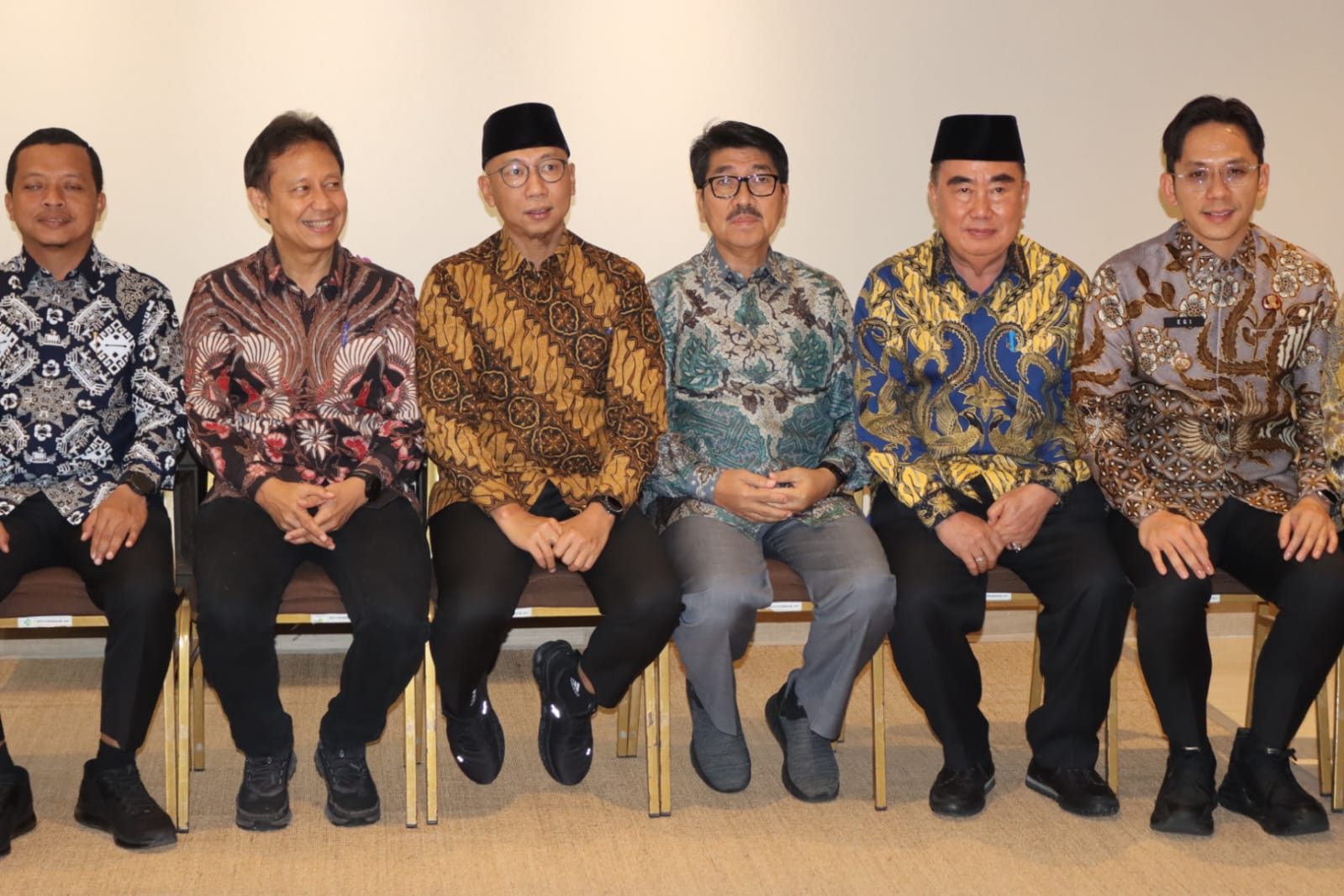 Bupati Hamartoni Hadiri Raker Kemenkes, Janji Dukung Program Prioritas Nasional di Bidang Kesehatan