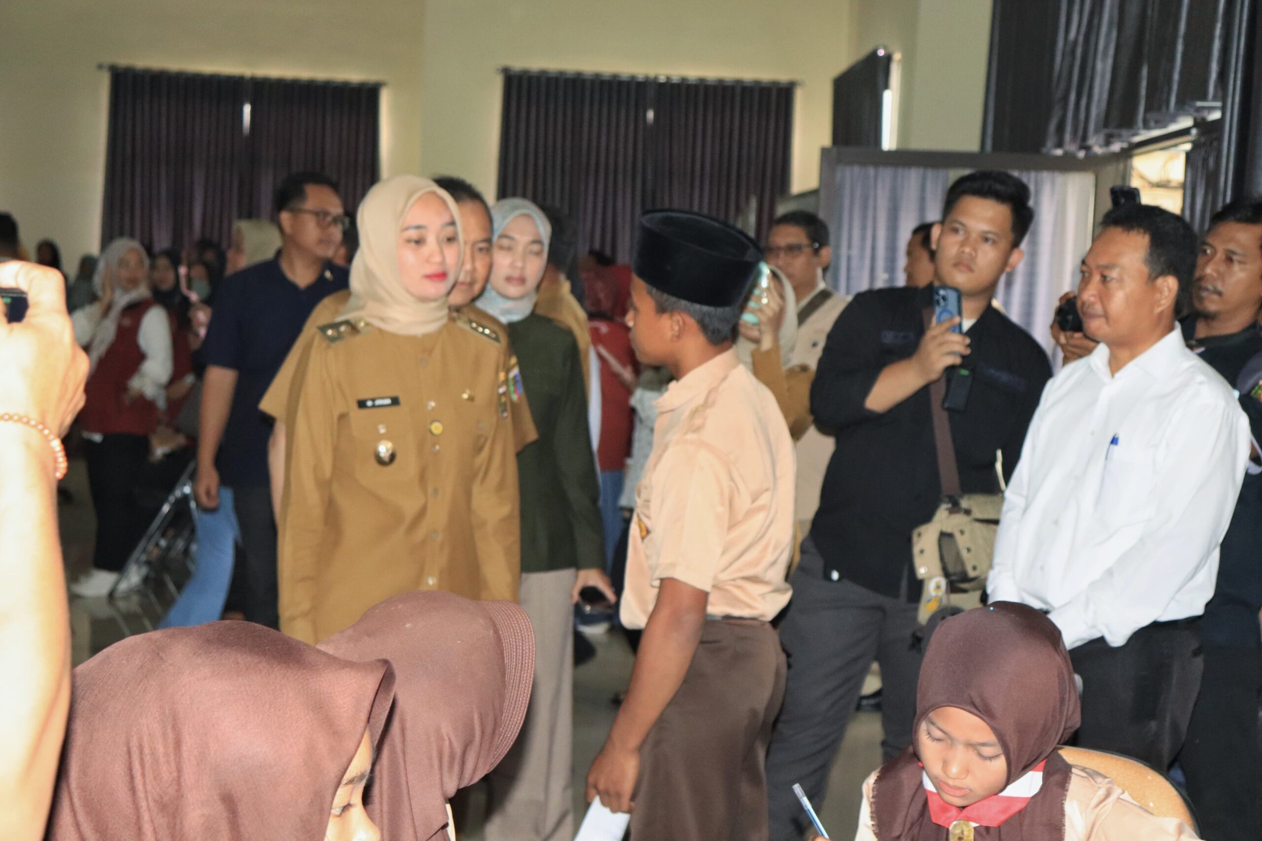 Siswa SRMA Lampung Jalani Pemeriksaan Kesehatan, Wagub Jihan Tinjau Langsung