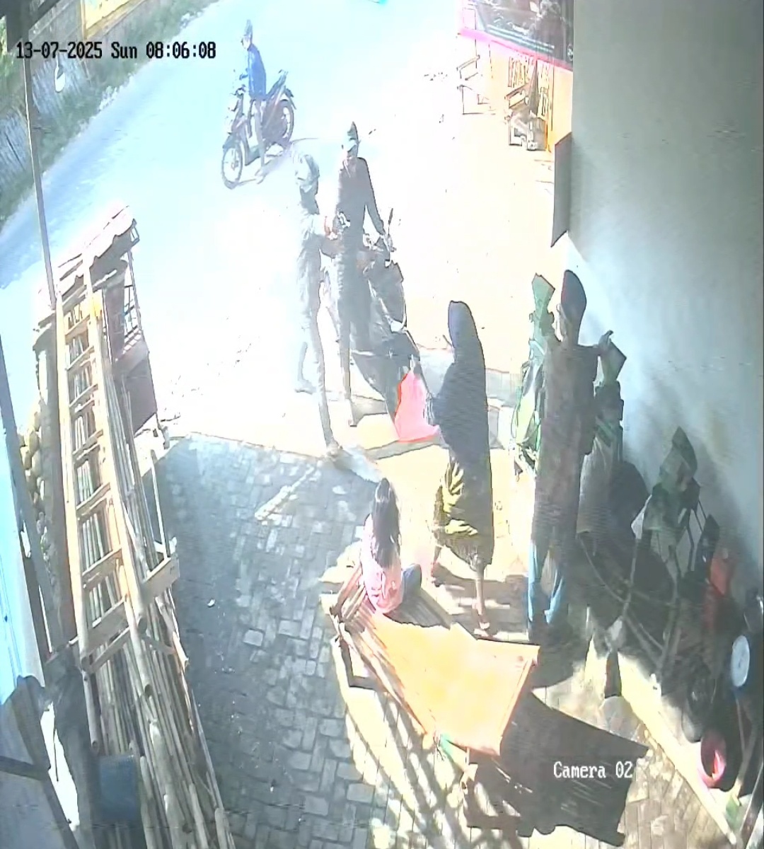 Sehari Dua Wanita Jadi Korban Begal Bersenpi Termasuk Pelaku Buang Tembakan dan Todong Kepala Emak-emak di Tanjung Seneng