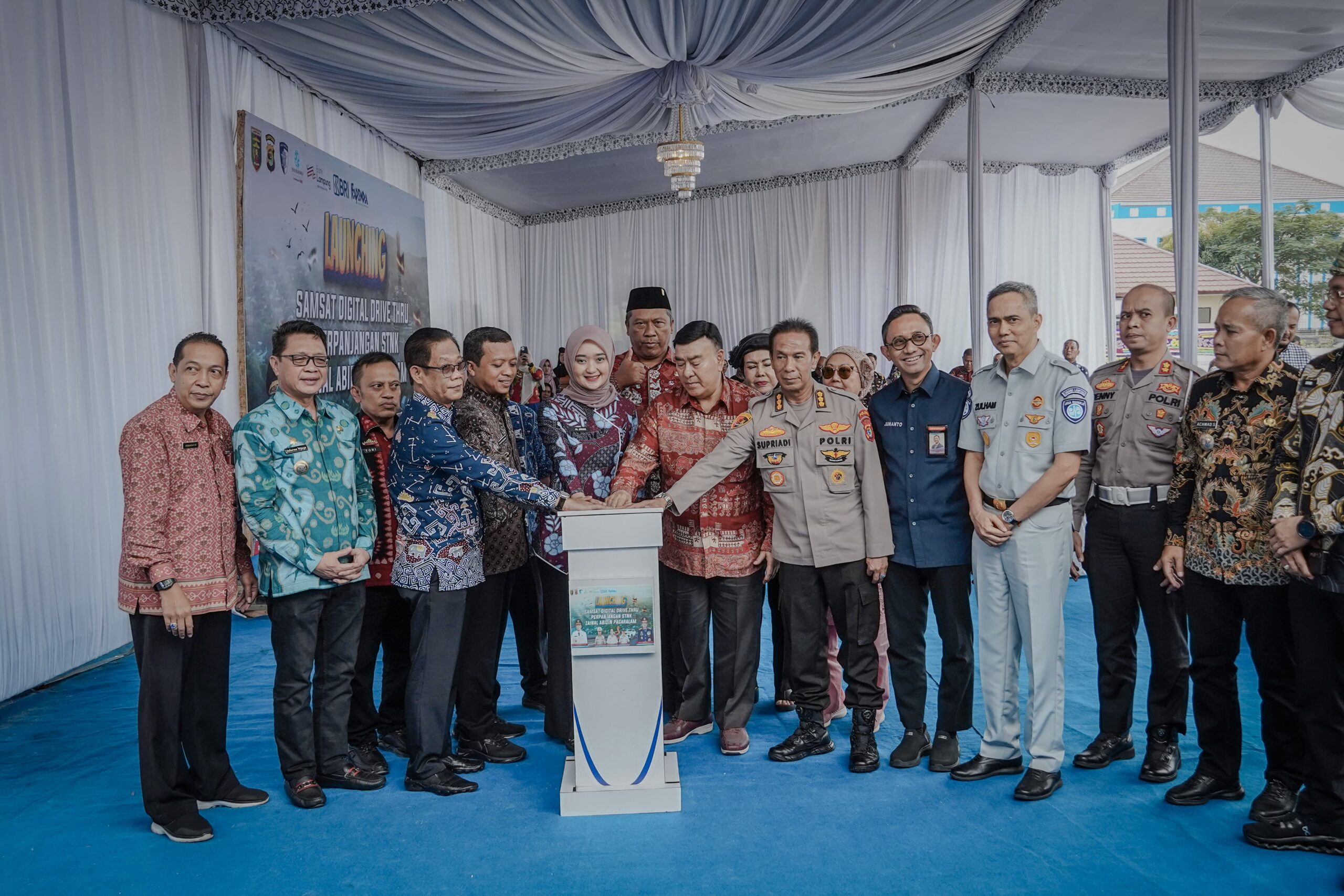 Wujudkan Layanan Cepat, Samsat Drive-Thru Zainal Abidin Pagar Alam Resmi Diluncurkan